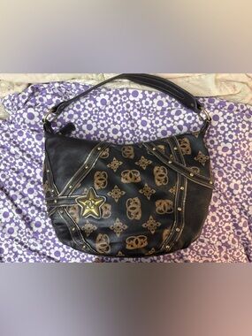 Sharif Vintage Y2K Leather Star Studded Hobo Bag